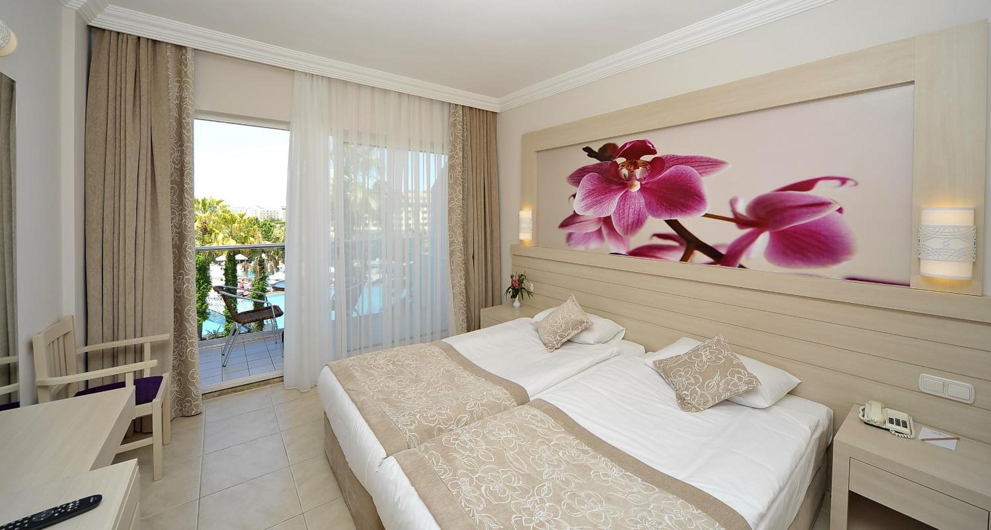 Seaden Corolla Hotel ซีเด ภายนอก รูปภาพ