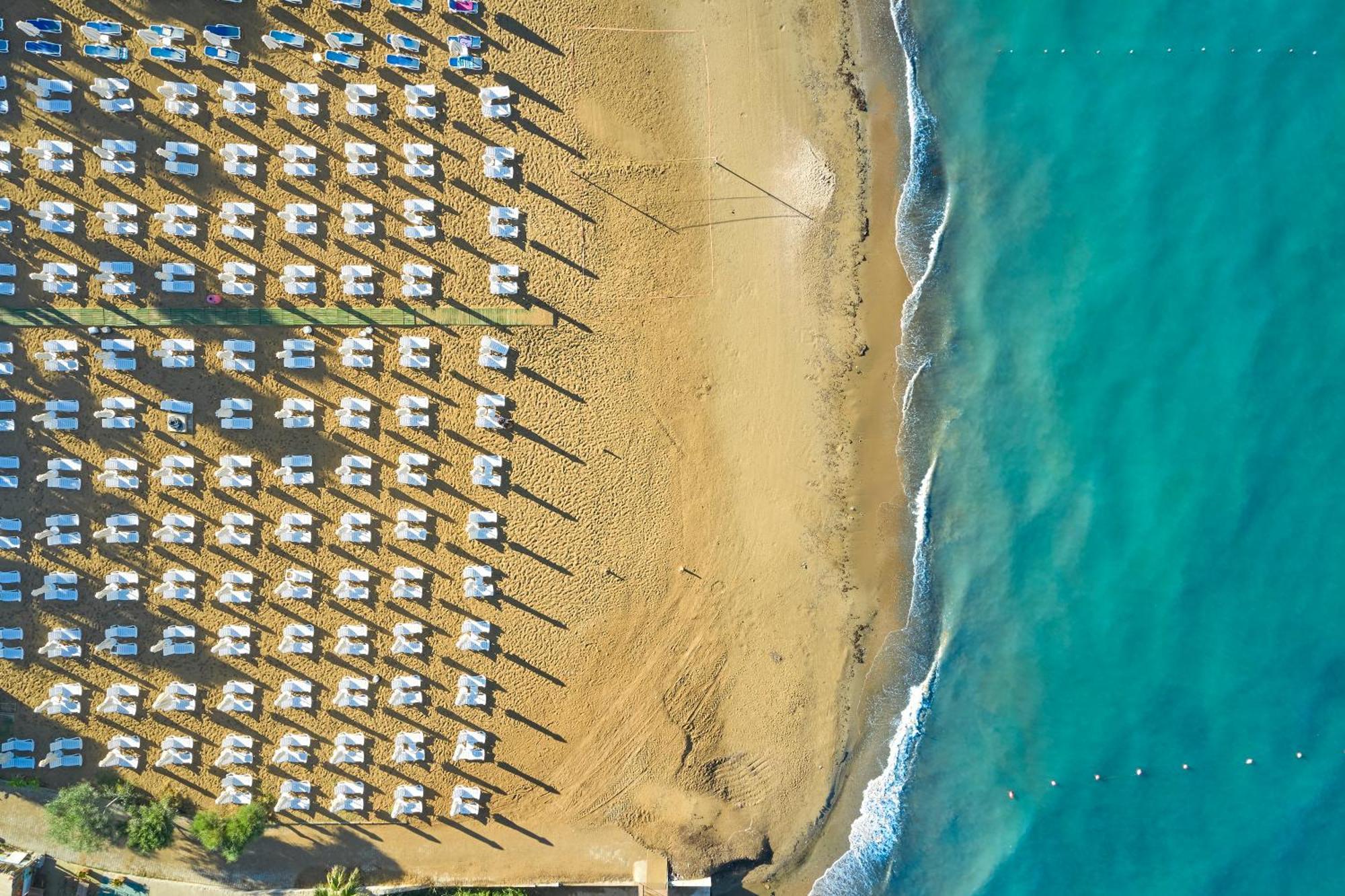 Seaden Corolla Hotel ซีเด ภายนอก รูปภาพ
